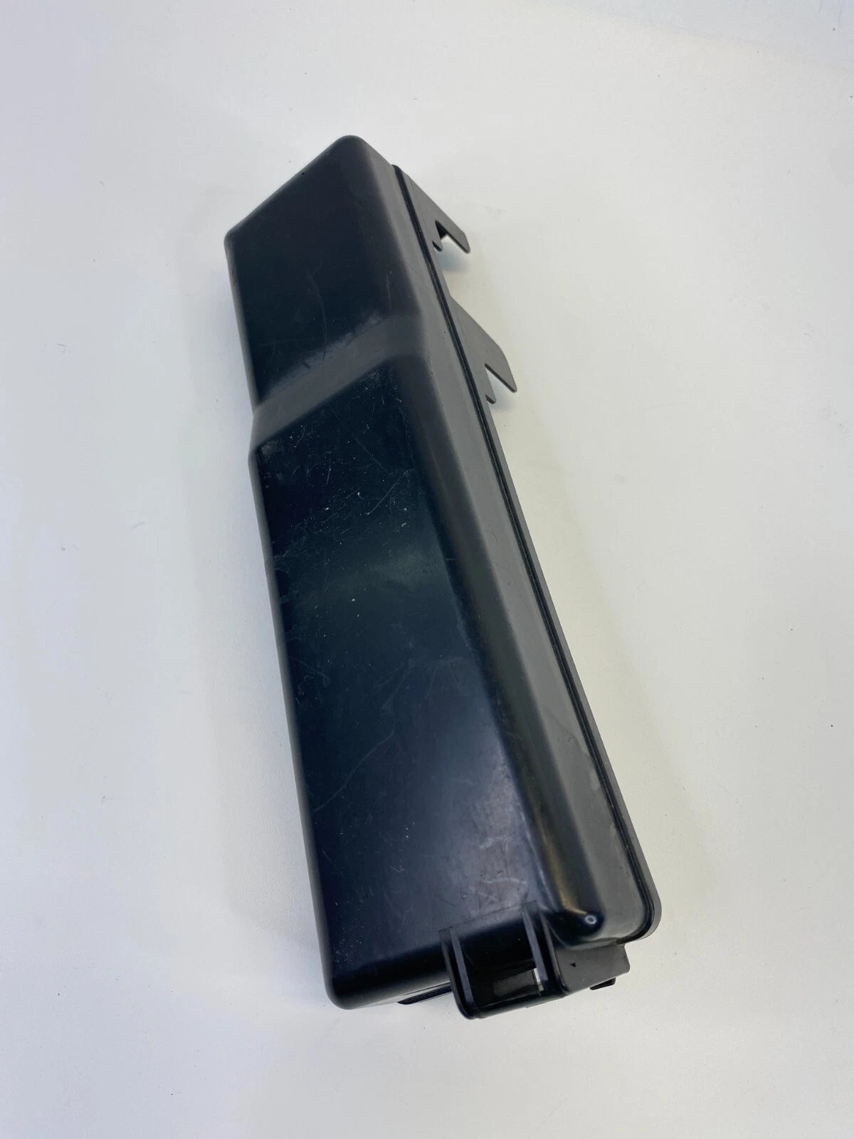2001 2002 2003 MAZDA MPV ENGINE FUSE BOX RELAY MAIN LID COVER TOP CAP OEM