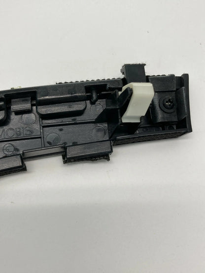 07-11 HYUNDAI VERACRUZ FRONT CENTER LEFT DASH DECORATIVE MOLDING TRIM 847823J000
