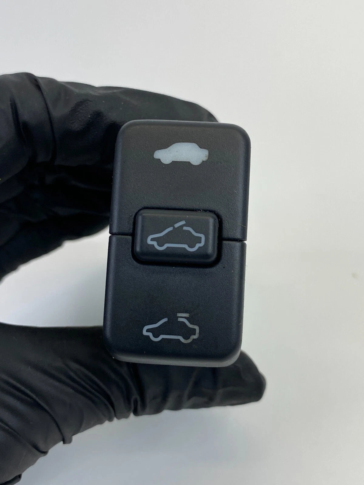 2003-2007 HONDA ACCORD COUPE SUNROOF SUN ROOF SWITCH BUTTON CONTROL M19833 OEM
