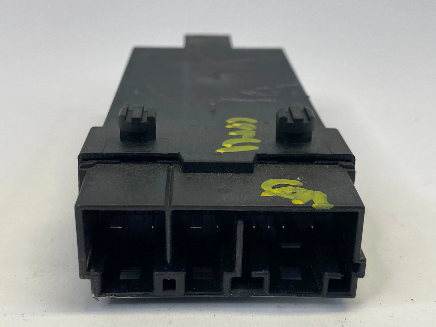 2011-2017 BMW X3 FRONT RIGHT HEATED SEAT CONTROL MODULE UNIT 921646801 OEM