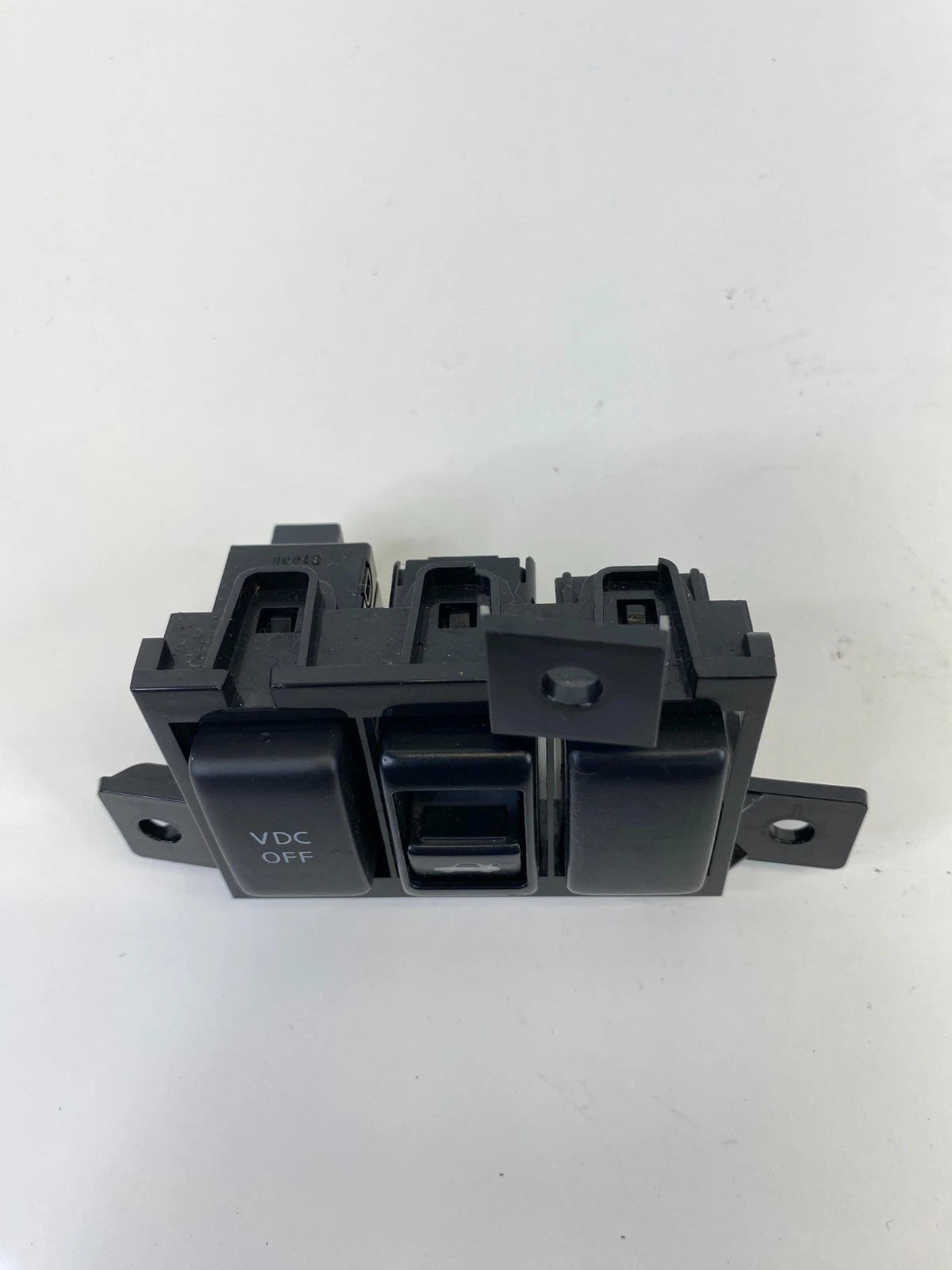 2008-2013 Infiniti G37 VDC Vehicle Dynamic Traction Trunk Control Switch OEM