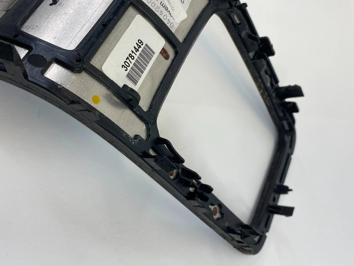 2008 VOLVO XC70 CENTER CONSOLE A/T SHIFTER SHIFT TRIM PLATE BEZEL 30781449 OEM