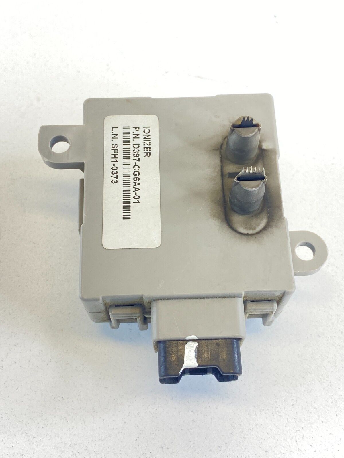 2011 11 Hyundai Santa Fe Ionizer Control Module Relay Unit D397-CG6AA-01 OEM