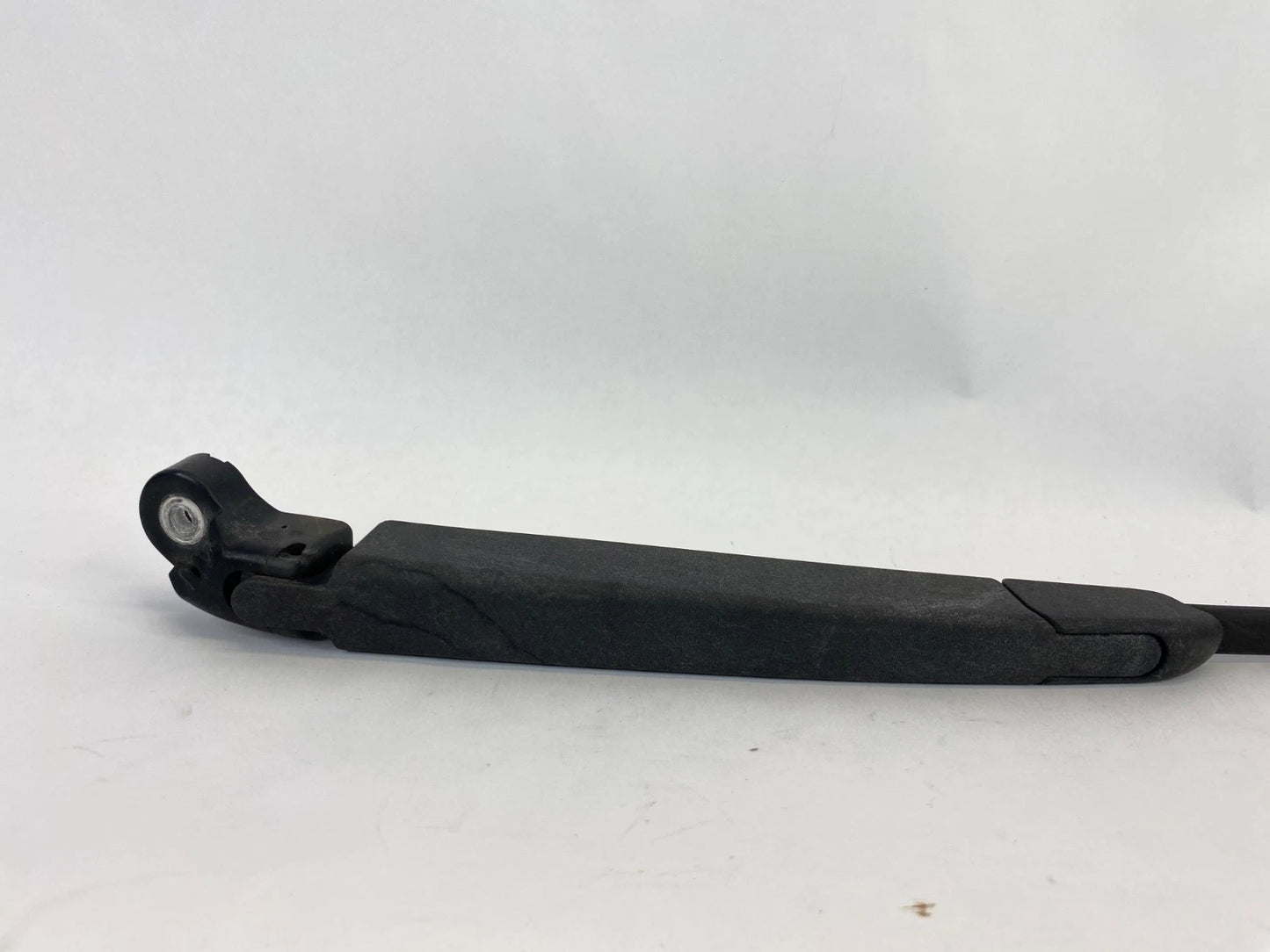 2013-2017 HYUNDAI ELANTRA GT REAR LIFTGATE WINDSHIELD WIPER ARM BLADE OEM