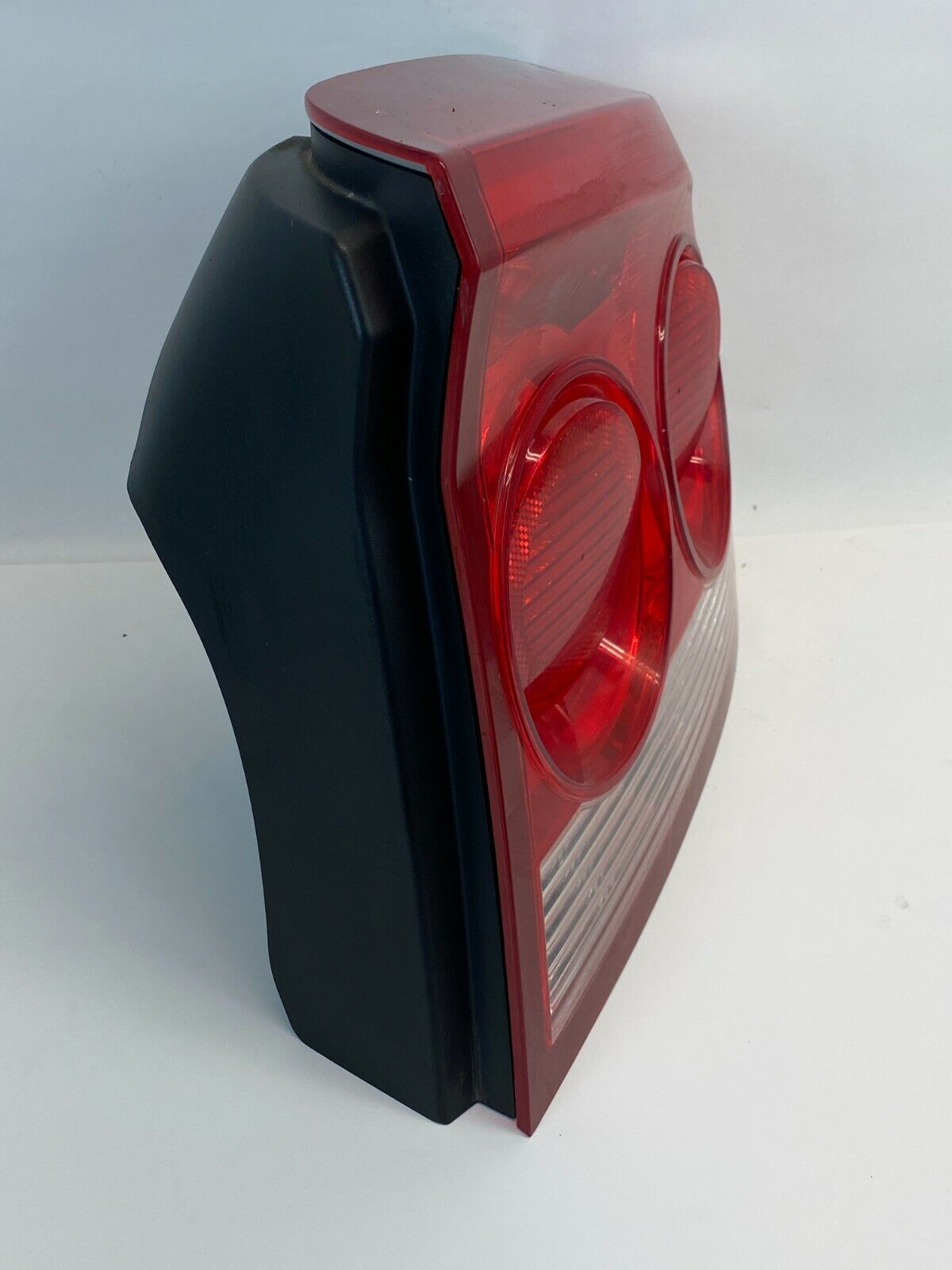 2009 2010 Dodge Charger Rear Right Passenger Side Tail Light Taillight Assembly