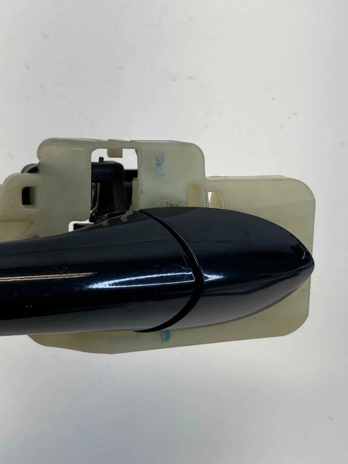 2011-2014 HYUNDAI SONATA GLS REAR RIGHT EXTERIOR DOOR HANDLE ASSEMBLY BLACK OEM
