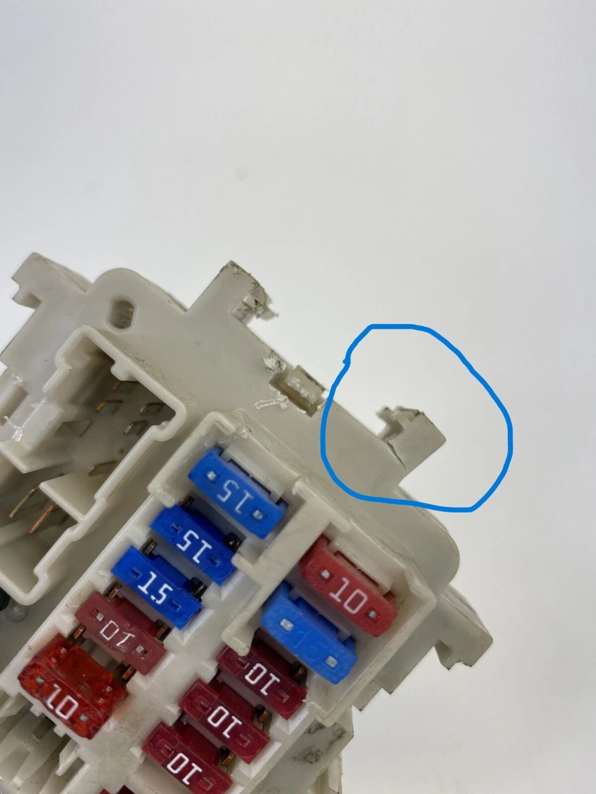 2004-2006 NISSAN MAXIMA 3.5L 24V CABIN FUSE RELAY BOX JUNCTION BLOCK UNIT OEM