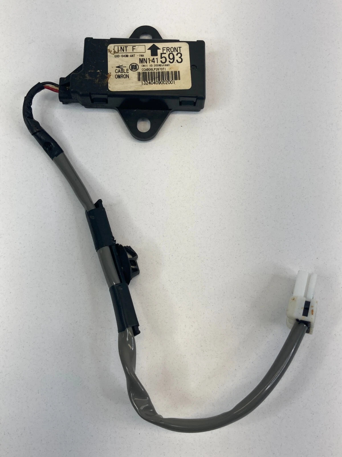 2007-2013 MITSUBISHI OUTLANDER SUV 2.4L FRONT KEYLESS ENTRY ANTENNA MN141593 OEM