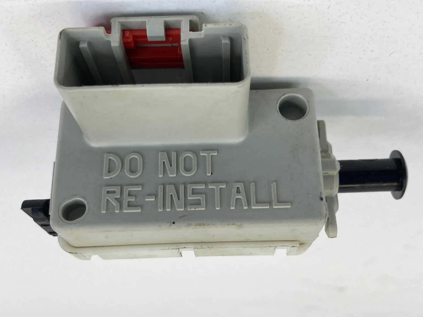07-08 CHRYSLER SEBRING 04-08 PACIFICA BRAKE LIGHT STOP CONTROL SWITCH 56045048AG