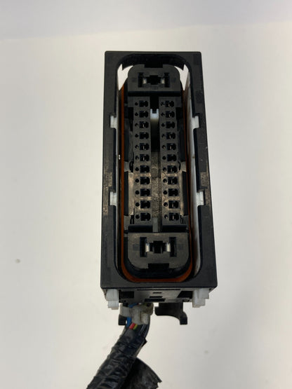 08-10 Mitsubishi Lancer 2.0L FWD ABS Anti Lock Brake Pump Plug Connector Relay