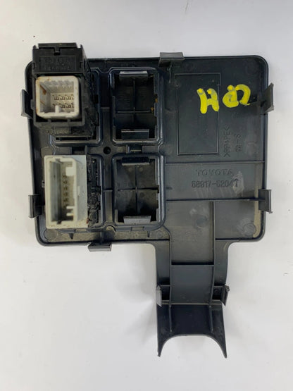 2007-2011 TOYOTA YARIS HATCHBACK CONSOLE DOOR LOCK SWITCH & AUX CONNECTOR PANEL