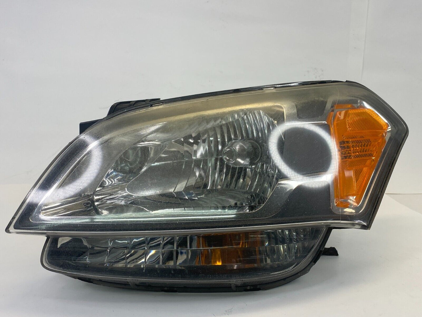 2010 2011 Kia Soul Front Left Driver Side Headlight Headlamp Head Lamp 92101-2K0