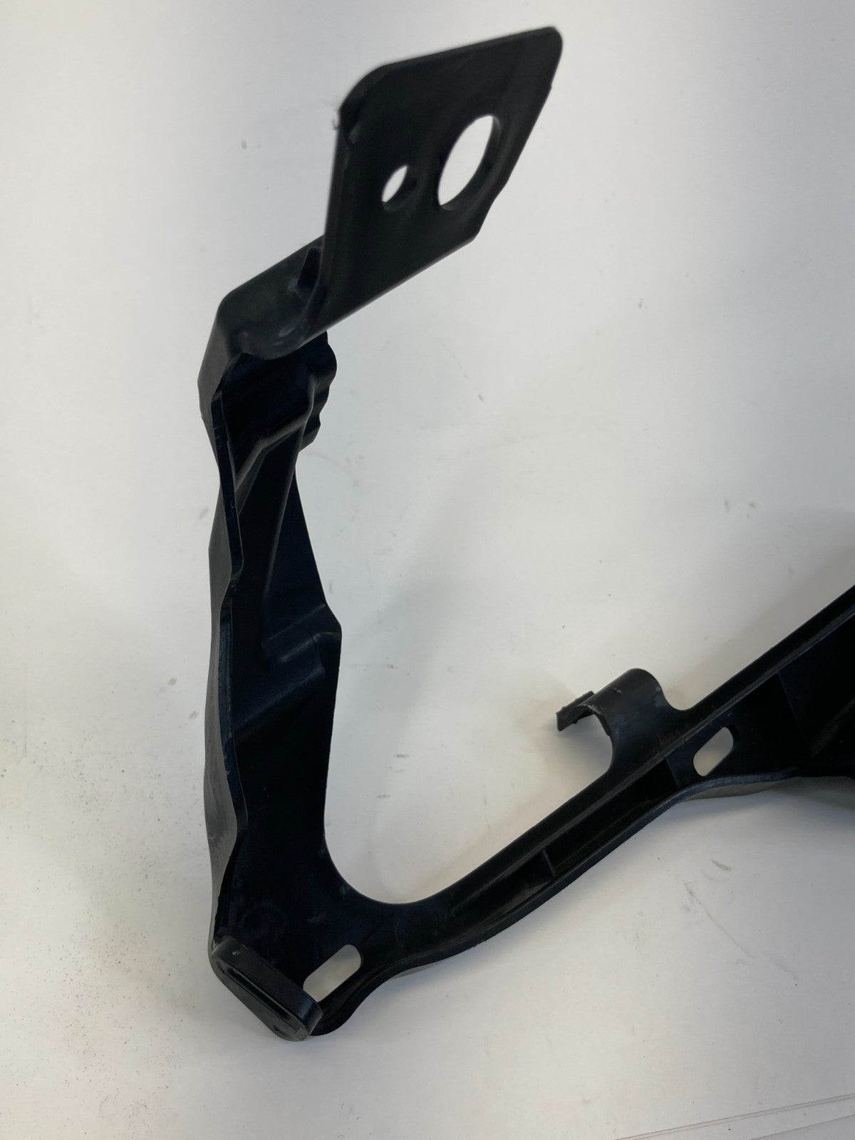 2015 2016 2017 Honda Fit Front Right Side Headlight Lamp Mount Bracket OEM