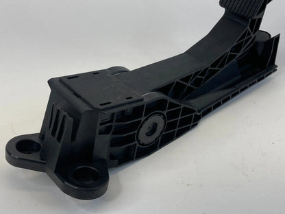 06-12 MERCEDES-BENZ ML350 THROTTLE ACCELERATOR GAS PEDAL SENSOR A1643000504 OEM