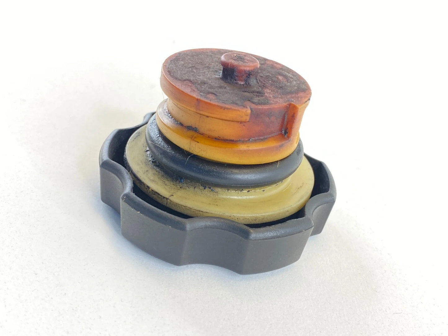 2002-2007 BUICK RENDEZVOUS 3.5L V6 OHV 12V ENGINE OIL FILLER FLUID CAP OEM