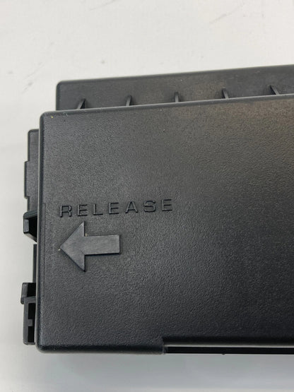 2009-2012 FORD ESCAPE FRONT ENGINE FUSE BOX LID COVER TRIM OEM FACTORY 3B0790100