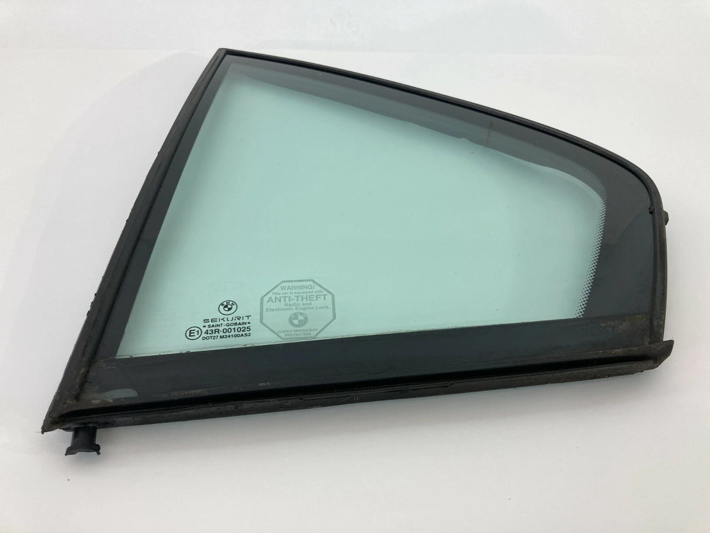 1995-2001 BMW 740I 740IL REAR LEFT BACK DOOR VENT WINDOW QUARTER GLASS 43R-00102