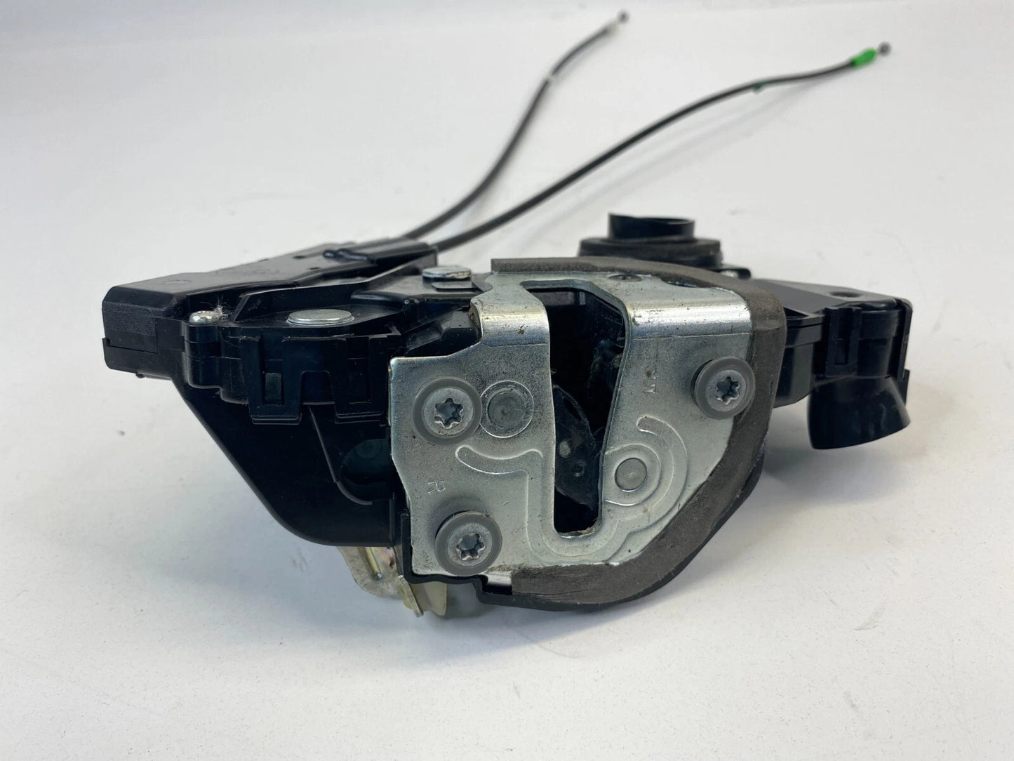 2004-2009 TOYOTA PRIUS FRONT RIGHT PASSENGER SIDE DOOR LOCK LATCH ACTUATOR OEM