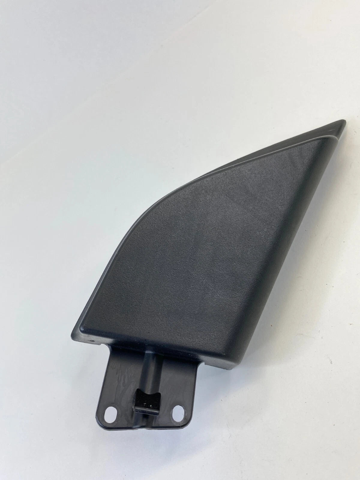 04-06 CADILLAC SRX FRONT RIGHT INTERIOR DOOR MIRROR CORNER COVER TRIM 12042MMS