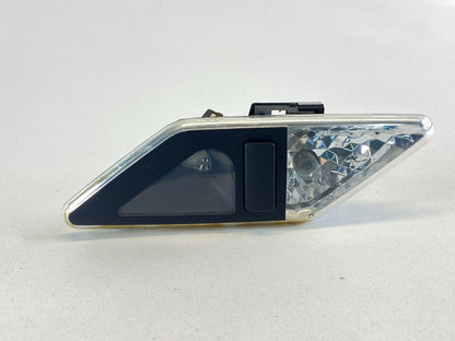 2001-2005 BMW 330xi 325i Rear Right Side Roof Reading Light Lamp 007-877-02 OEM