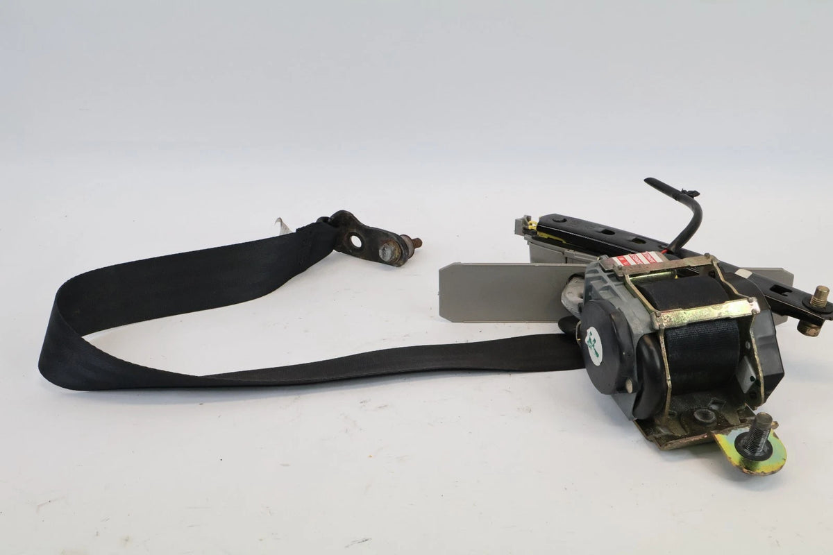 2003 2004 NISSAN XTERRA FRONT LEFT DRIVER SIDE SEAT BELT RETRACTOR ASSEMBLY OEM