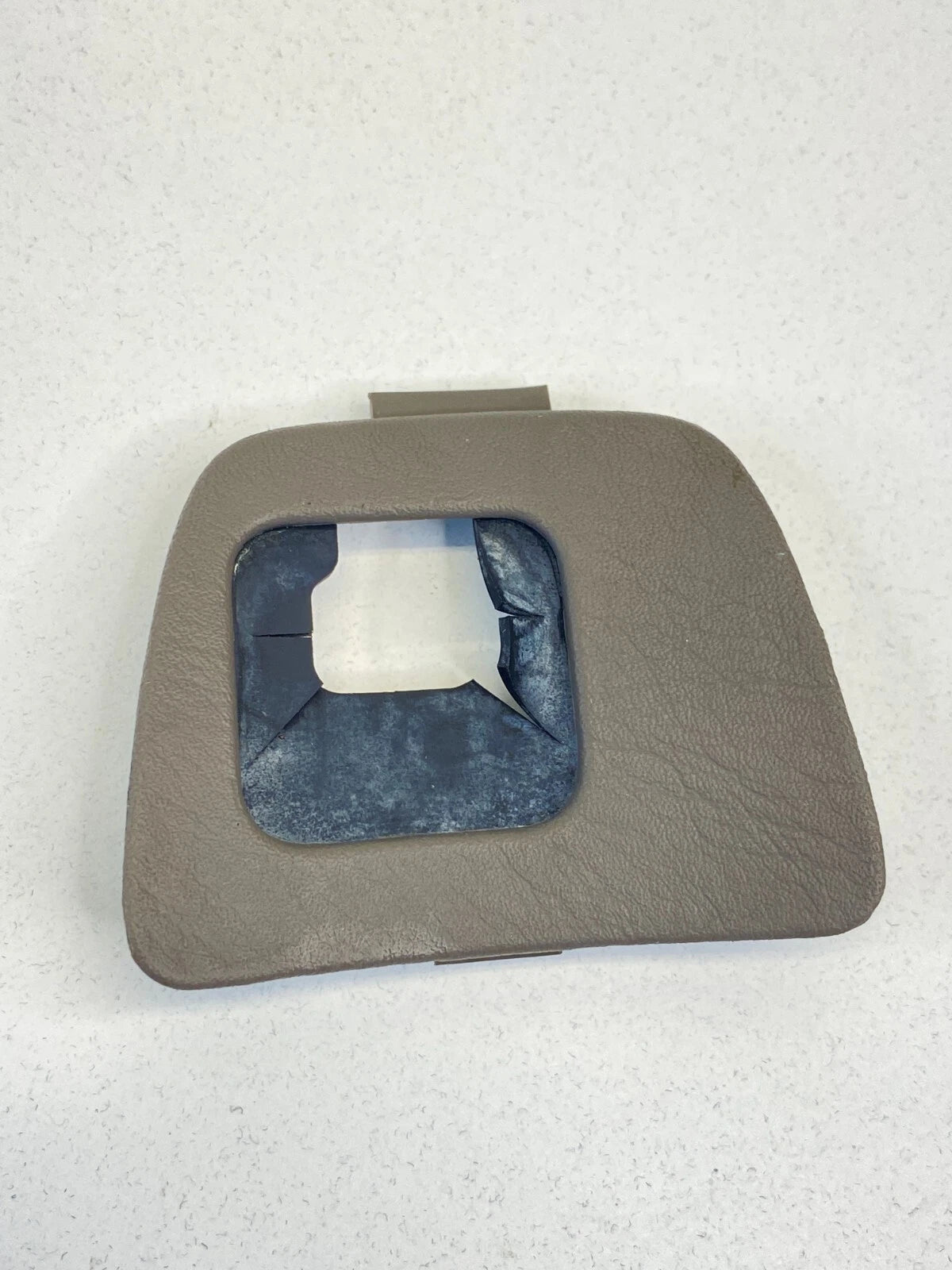 1998 1999 2000 LEXUS LS400 STEERING WHEEL LOWER COVER TRIM BEZEL 45186-50040 OEM
