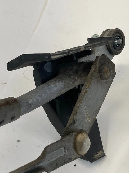 2007-2017 JEEP PATRIOT FRONT WINDSHIELD WIPER MOTOR W/ LINKAGE 04879432AG OEM