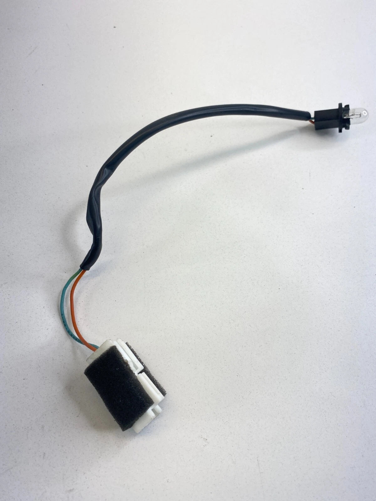 2011-2014 HYUNDAI SONATA FRONT LEFT DOOR PANEL COURTESY LIGHT LAMP WIRE HARNESS