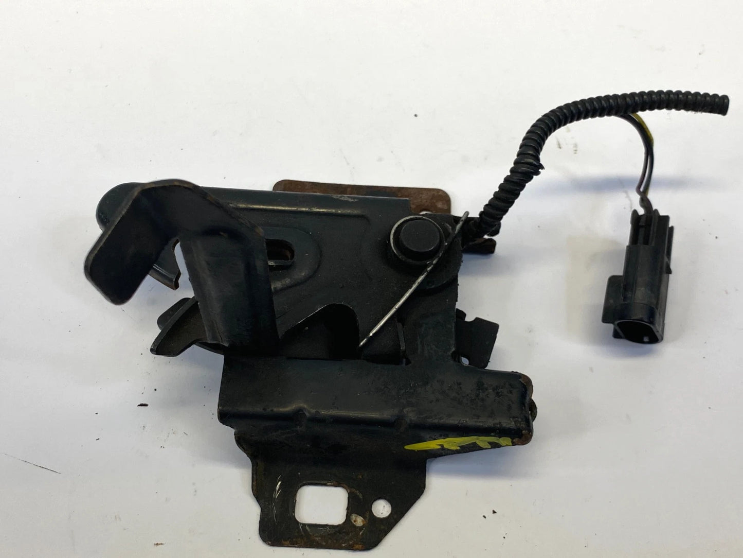 2006-2009 PONTIAC TORRENT HOOD LATCH LOCK ACTUATOR W REMOTE SENSOR 15785119 OEM