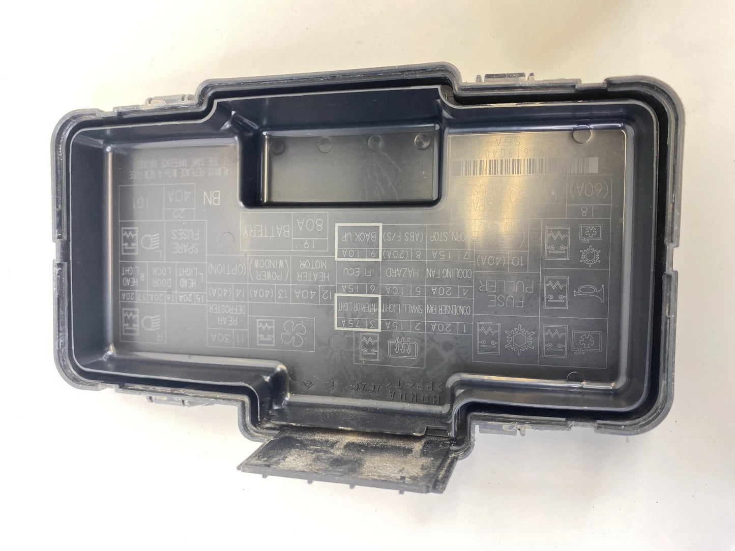2001-2005 HONDA CIVIC 1.7L ENGINE COMPARTMENT FUSE RELAY BOX FUSE BOX S5A-A12