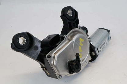 2010-2018 VOLKSWAGEN TOUAREG REAR WINDSHIELD WIPER MOTOR LIFTGATE OEM 7P6955711
