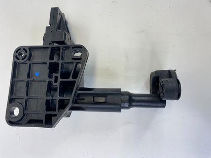 2001-2016 Chrysler Town & Country Rear Right Quarter Handle Power Window