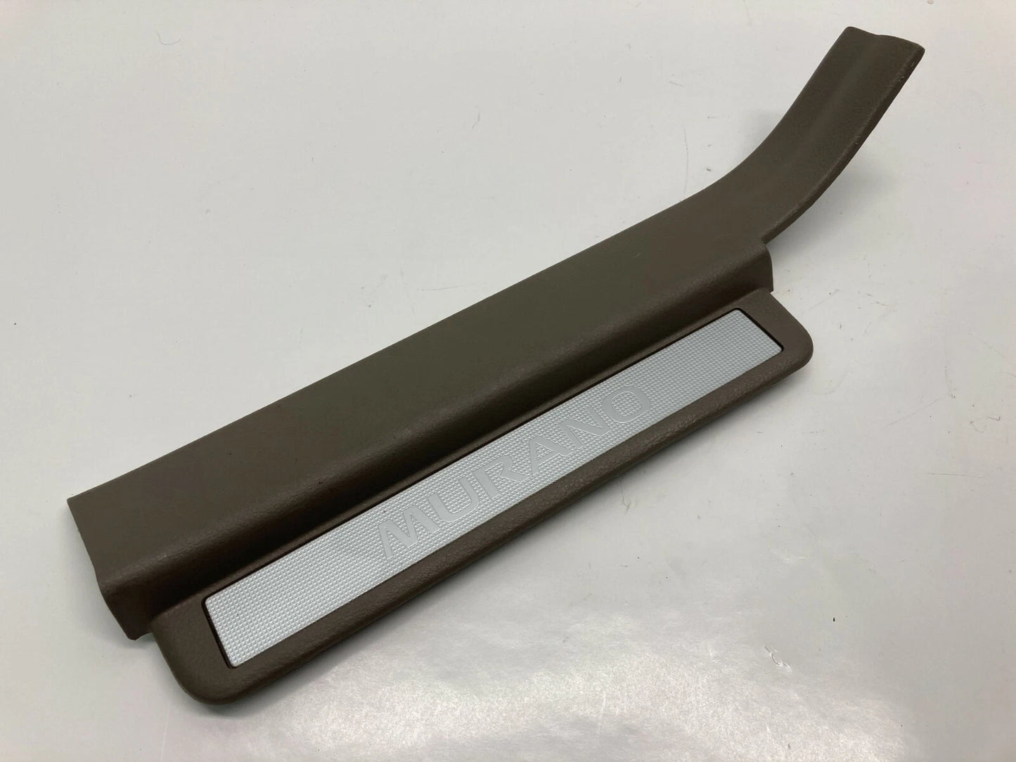 03-07 NISSAN MURANO REAR LEFT DOOR SILL SCUFF FOOT STEP PLATE PANEL MOLDING OEM