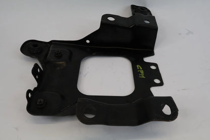 2012-2018 FORD FOCUS BATTERY TRAY HOLDER LOWER BOTTOM BRACKET MOUNT OEM