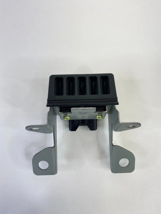 2005-2010 KIA SPORTAGE REAR TAILGATE HATCH GLASS CONTACT CONNECTOR 91950-2E000