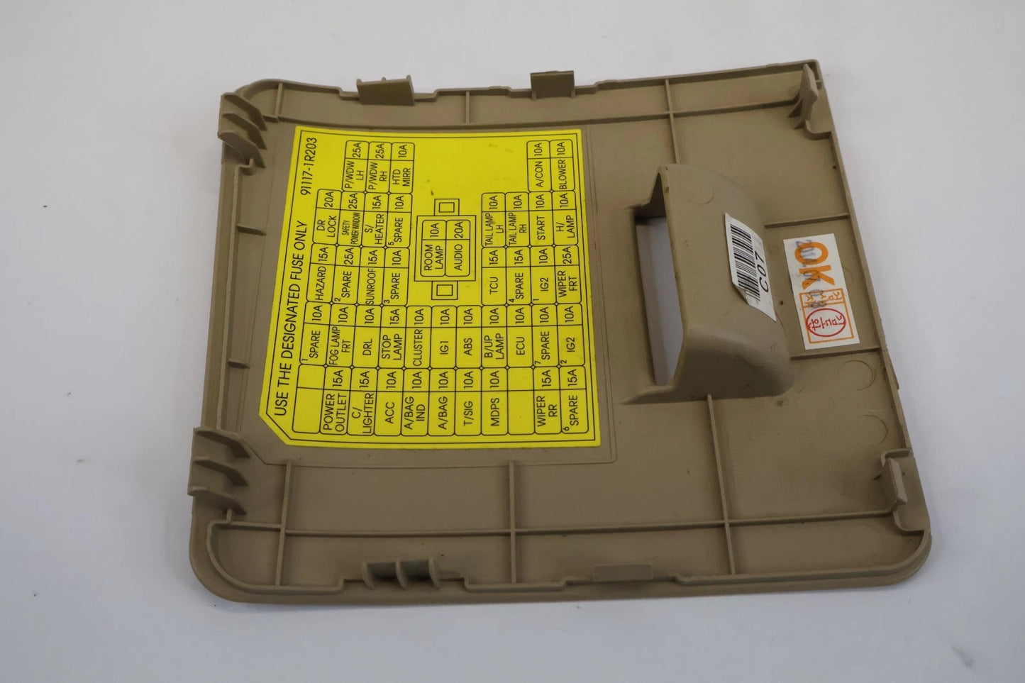 12-17 HYUNDAI ACCENT INTERIOR DASH FUSE BOX ACCESS COVER LID CAP 84755-1R000 OEM