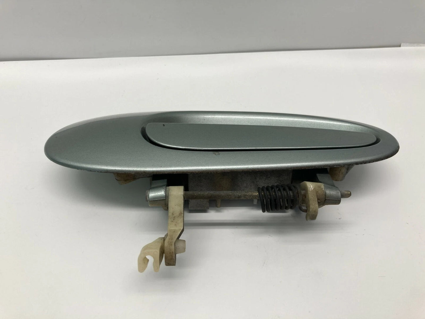 01-06 CHRYSLER SEBRING SEDAN REAR LEFT DRIVER EXTERIOR DOOR HANDLE 0QA51TRMA OEM