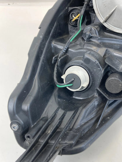 2010 SUBARU OUTBACK FRONT PASSENGER RIGHT SIDE HEADLIGHT LAMP ASSEMBLY OEM