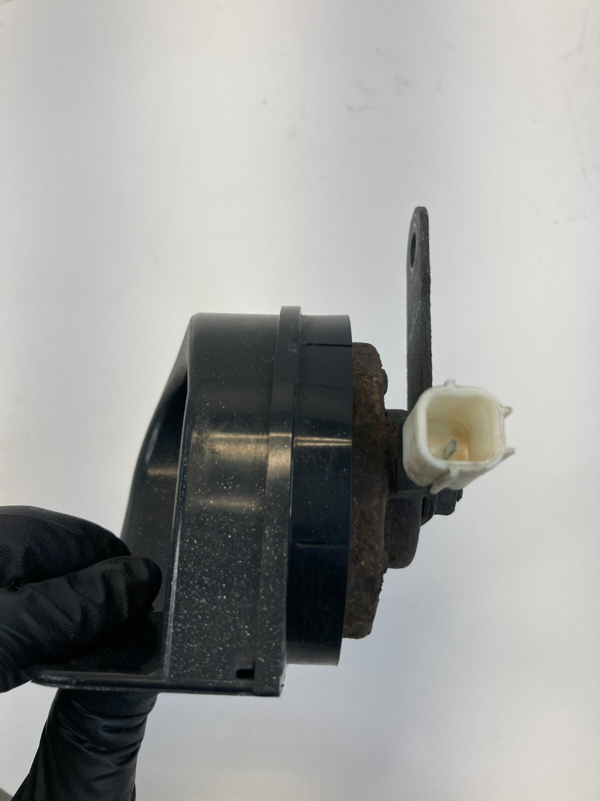 2011 2012 Honda Accord SEDAN High Tone Note Pitch Signal Horn E356943 OEM