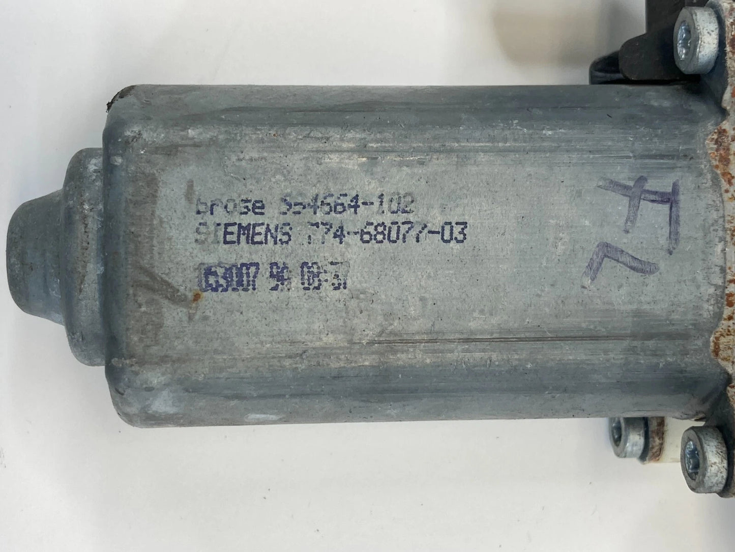 2005-2010 CHRYSLER 300 FRONT LEFT DRIVER SIDE POWER WINDOW MOTOR 7746807703 OEM