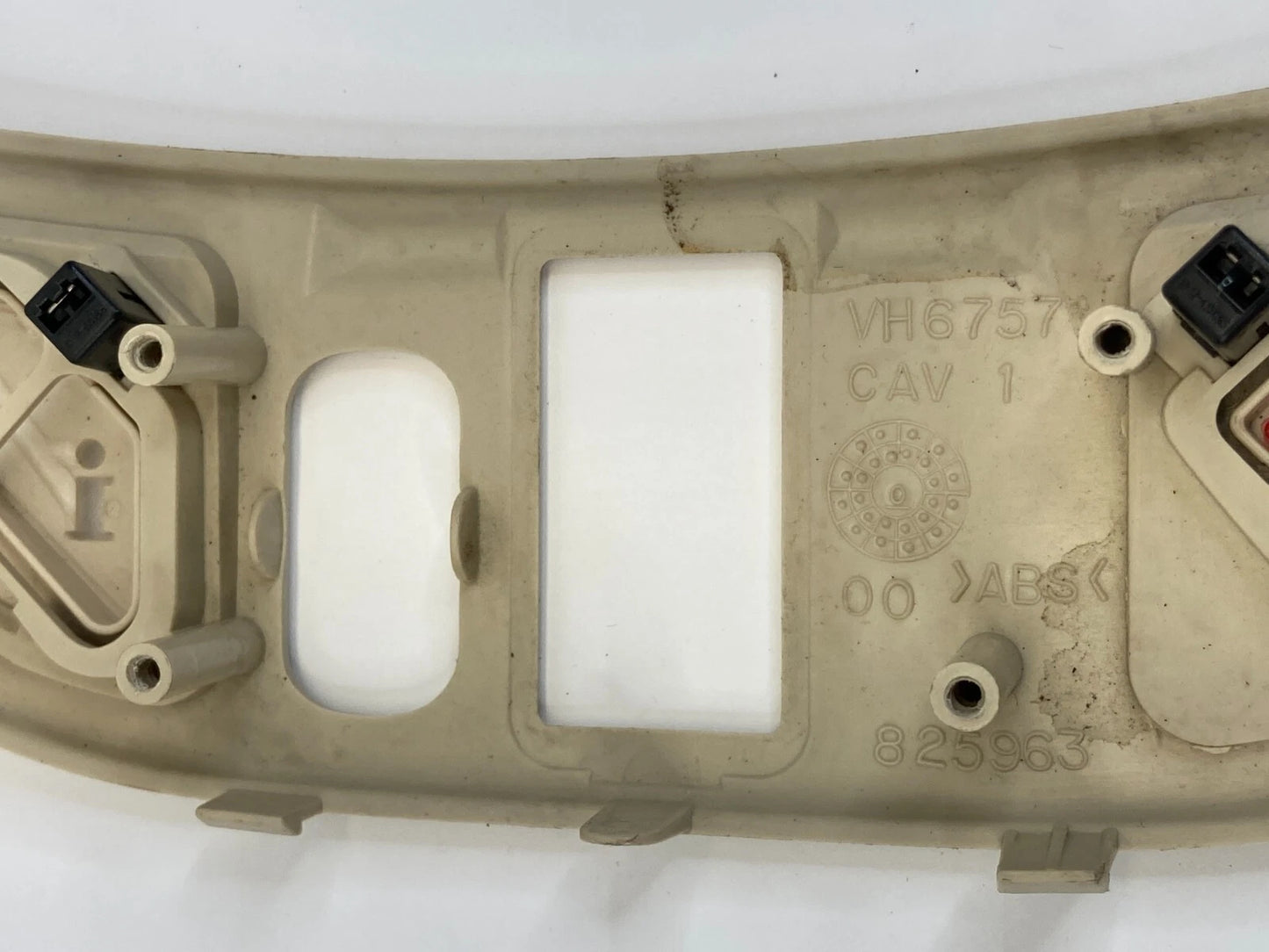 2000-2003 MERCEDES-BENZ ML 320 OVERHEAD CONSOLE EMERGENCY SOS SWITCH BEZEL OEM