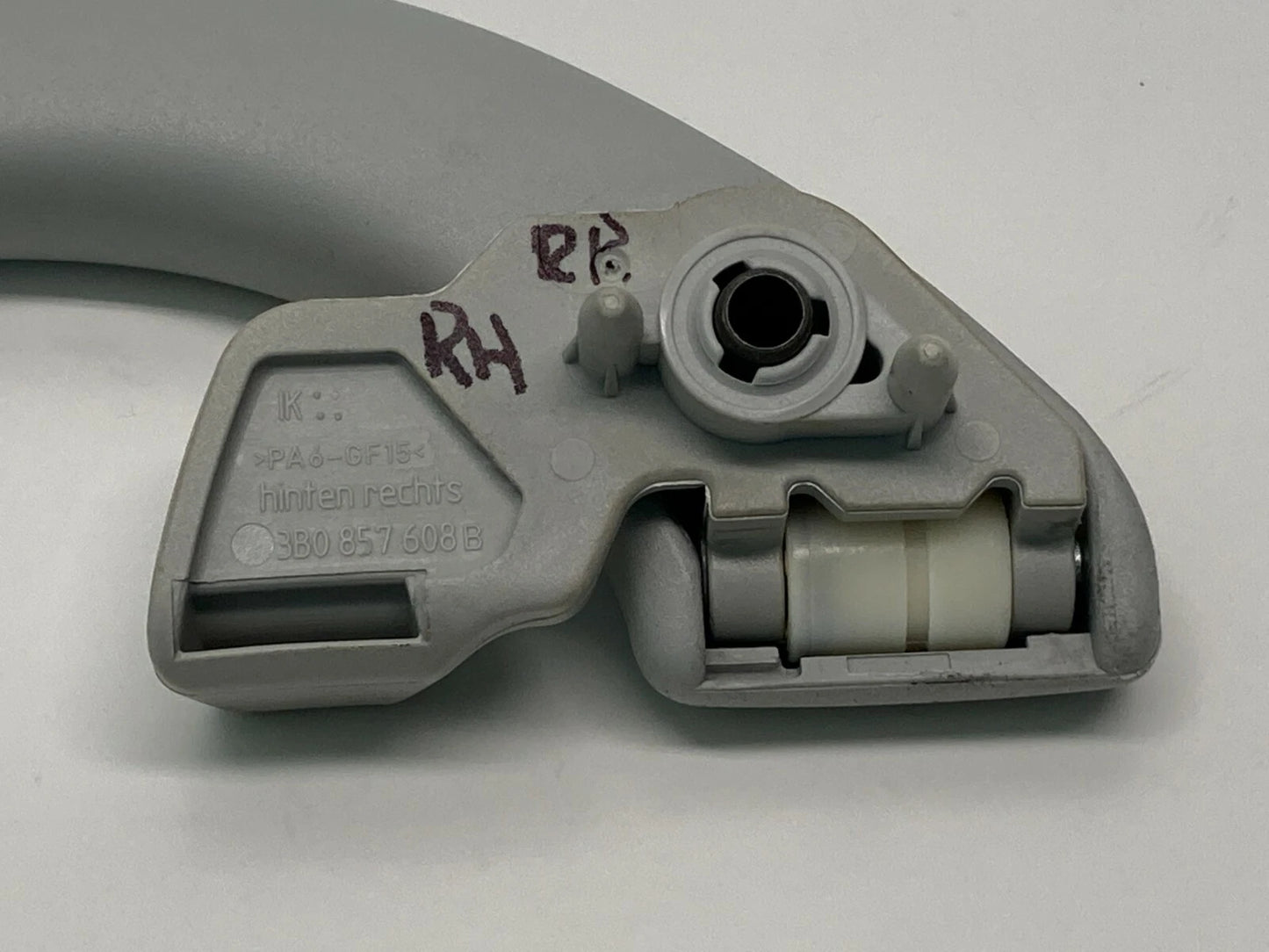 2001-2003 VOLKSWAGEN PASSAT REAR RIGHT SIDE ROOF GRAB GRIP HANDLE 3B0-857-608-B