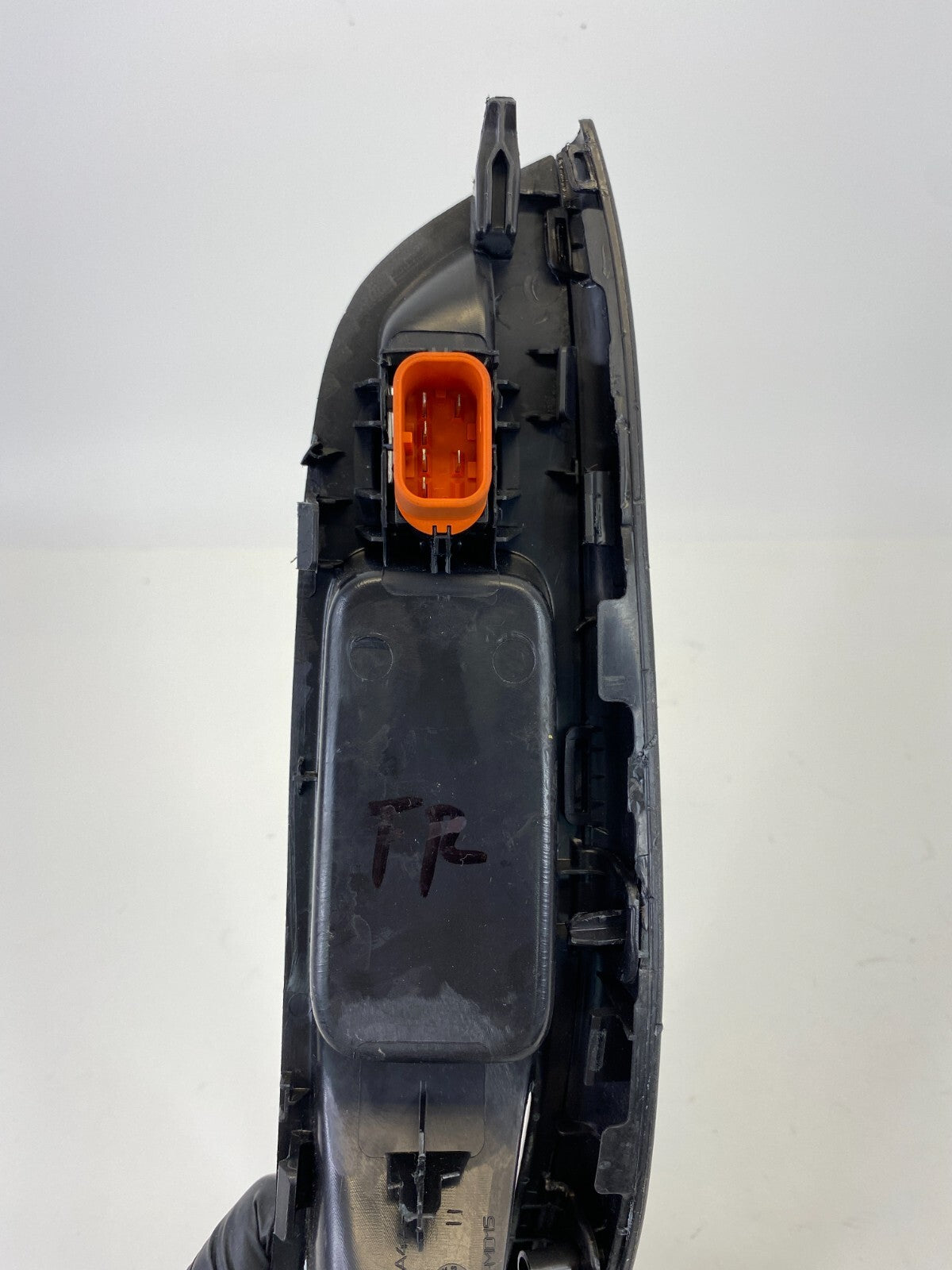 2012-2018 Ford Focus Front Right Passenger Window Switch w/ Trim 1085503X