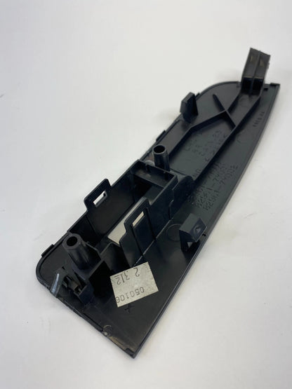 2004-2008 NISSAN MAXIMA REAR LEFT BACK DRIVER DOOR WINDOW SWITCH BEZEL 829617Y00
