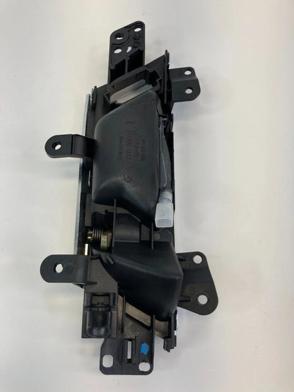 05-11 AUDI A6 QUATTRO REAR LEFT SIDE INNER DOOR HANDLE W/ BEZEL 4F0839019E OEM