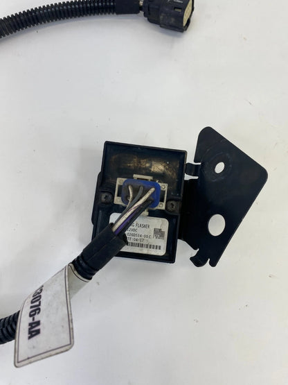 13-19 Ford Police Interceptor Sedan Flasher Lamps-Control Module 01-026D534-00