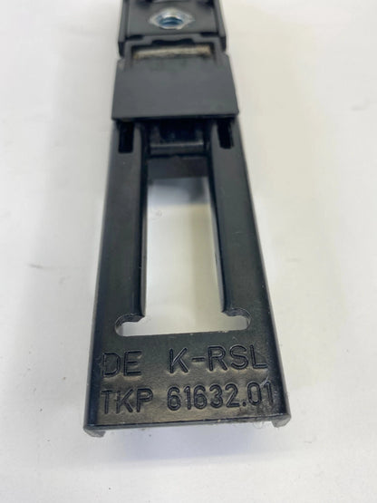 03-11 SAAB 9-3 93 SEDAN FRONT LEFT DRIVER SEAT BELT HEIGHT ADJUSTER 6163201 OEM