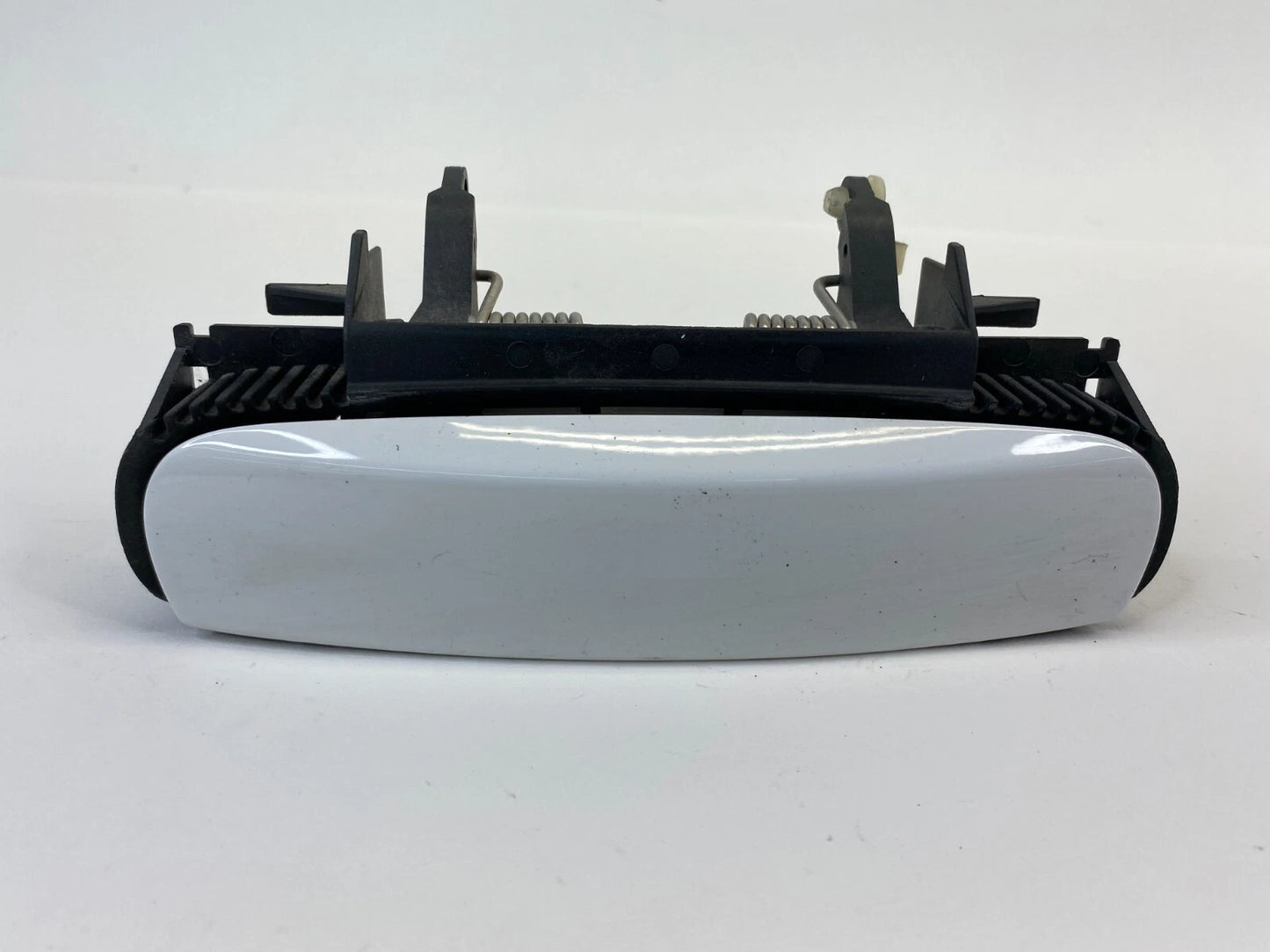 2006-2008 AUDI A3 REAR LEFT BACK EXTERIOR DOOR HANDLE ASSEMBLY 4B0839885 OEM
