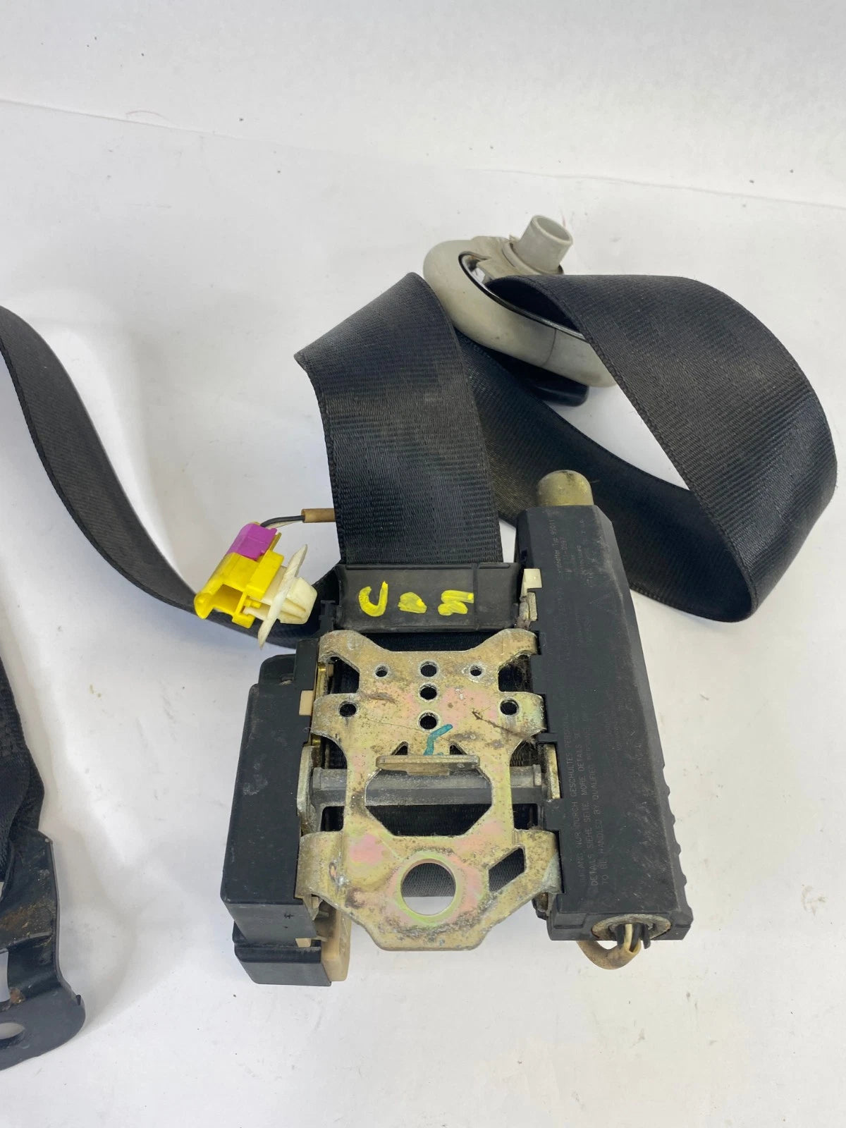 2003-2005 VOLKSWAGEN JETTA FRONT DRIVER LH SEAT BELT RETRACTOR OEM 1J4857705THCP