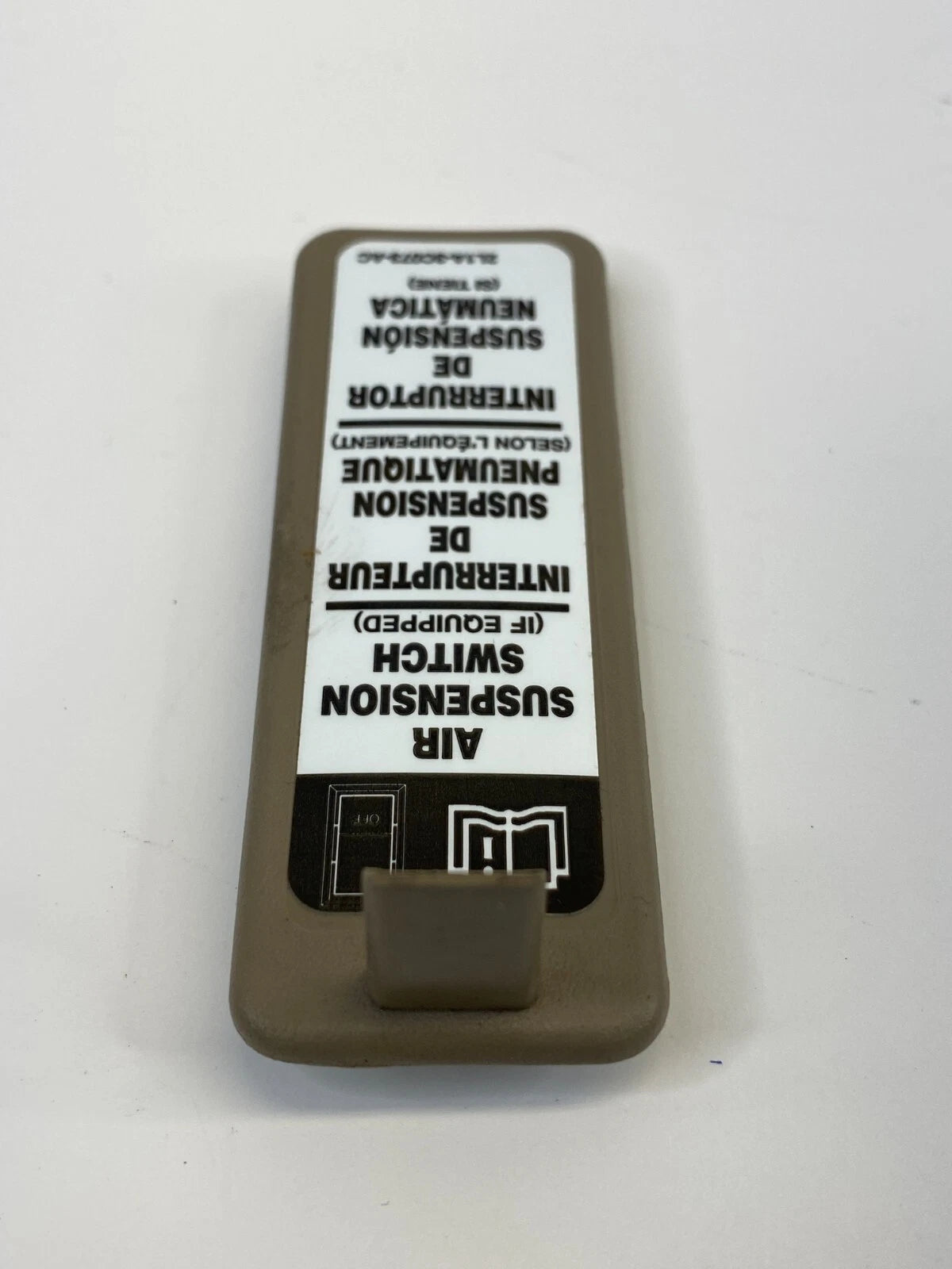 2003-2006 FORD EXPEDITION AIR SUSPENSION SWITCH COVER CAP INTERIOR 2L1A-3C073-AC